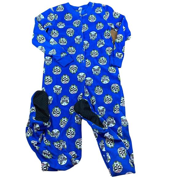 Sugar Skulls Footed Pajamas Sz M Blue White - Picture 1 of 5